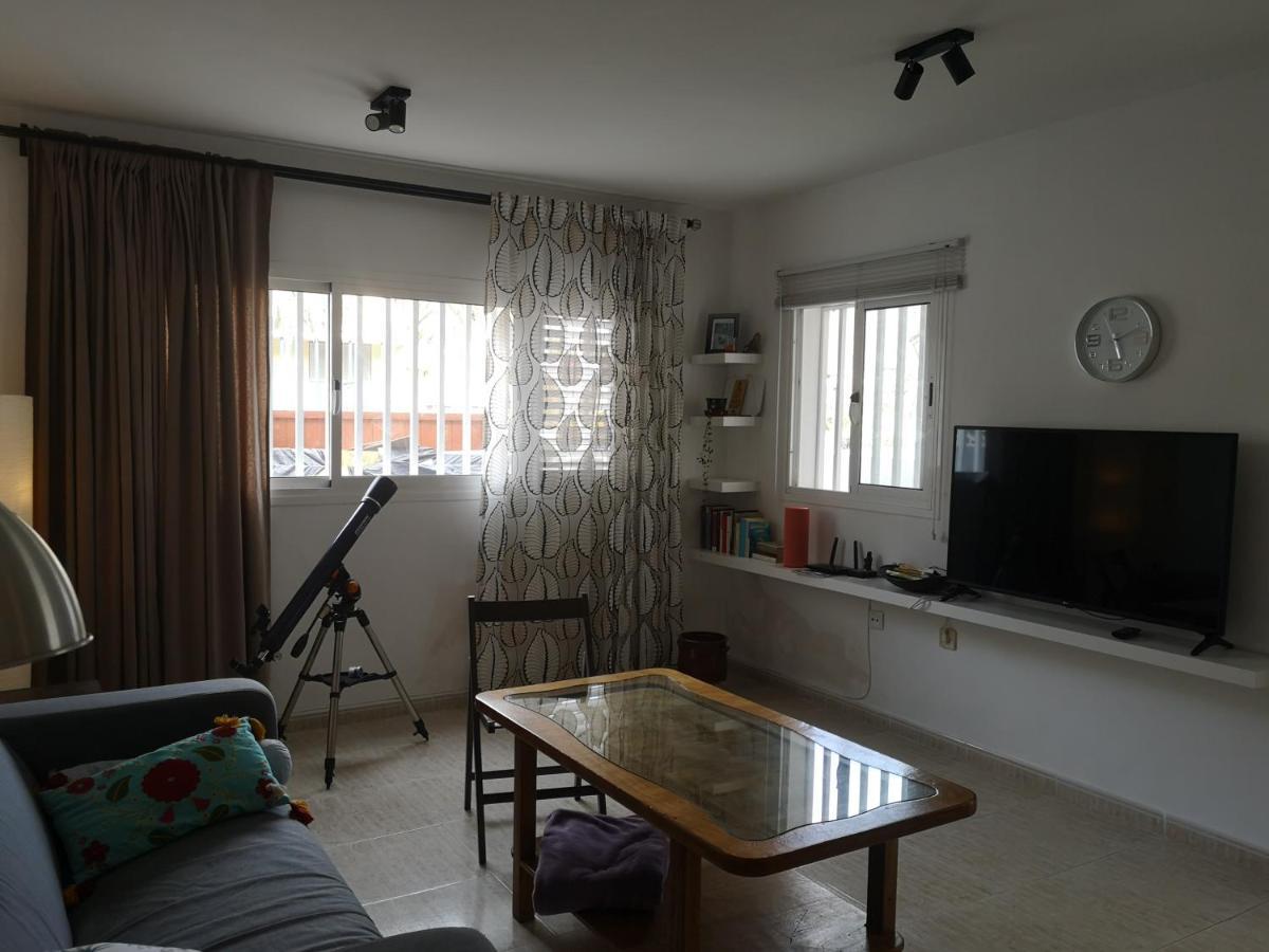 Acogedoras Habitaciones Privadas Zona Costera Wifi Morro Jable  Room photo
